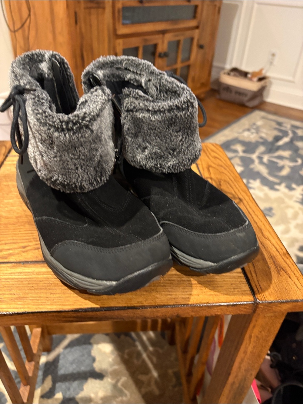 Black Faux Fur Cuffed Winter Boots